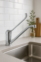 PB Clinic mindervaliden keukenkraan met draaibare en lange hendel uitloop chroom 1208953266