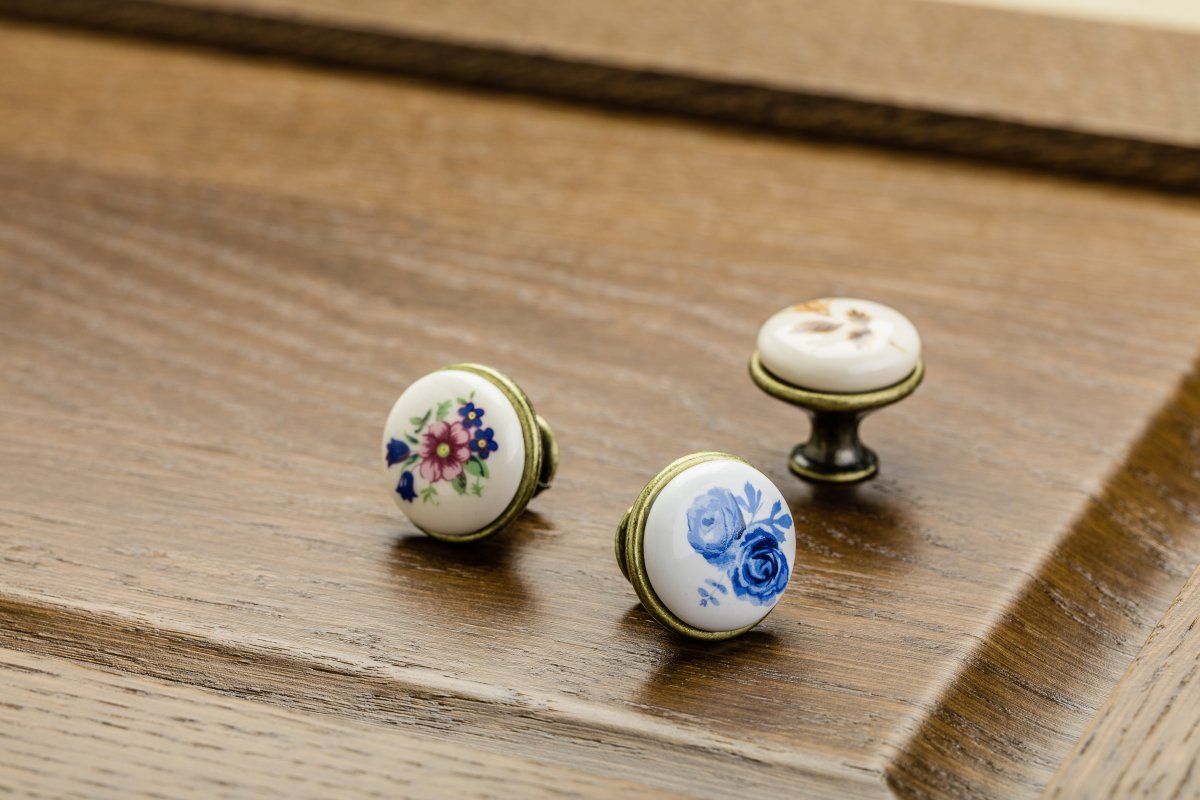 Porcelain knob J4 antique brass B-autumn rose 1208959151 - Productafbeelding 4
