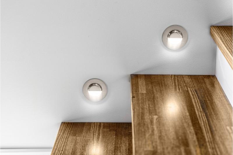 Decor LED traparmatuur ESCADA OB DC12V ronde matglazen kap 0 8W 70lm 4000K inox kabel 150cm