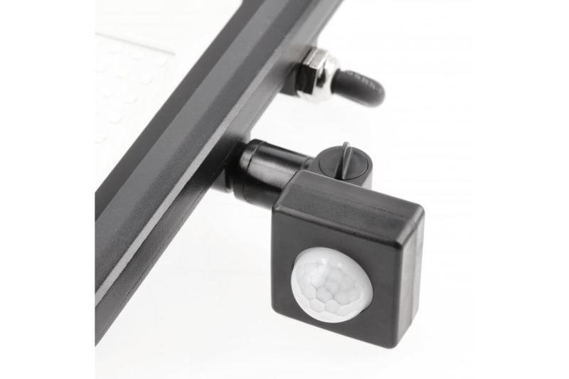 LED floodlight iNEXT with motion sensor 20W 1600lm, PF>0,9, RA>80, IP65, 120°, 6400K, black body 1208962859