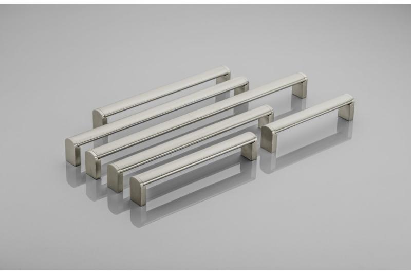 Zamak handle 682 C=192mm brushed steel 1208965785