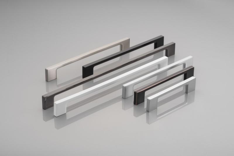 Zamak handle 819 C=128mm chrome 1208965804