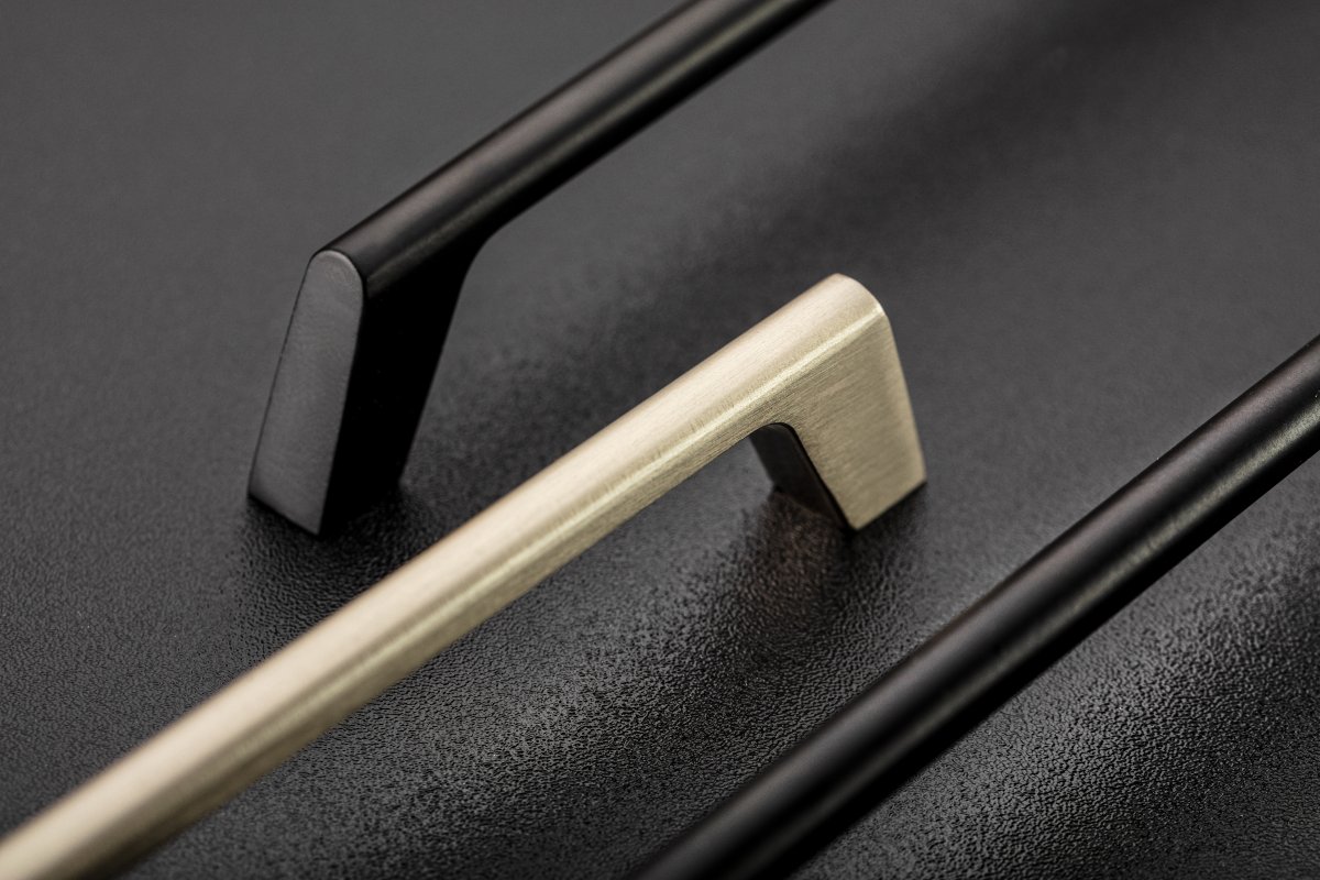 Zamak handle G2 C=160mm chrome 1208966080 - Productafbeelding 2