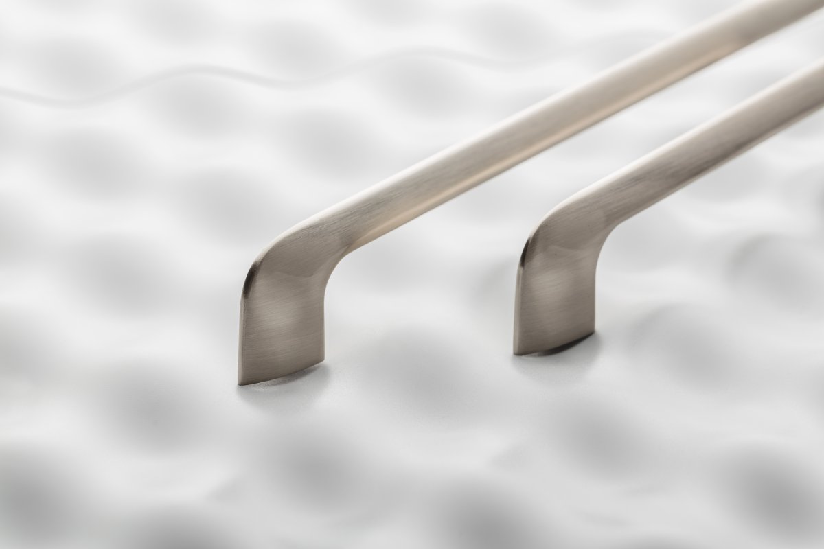 Zamak handle MILANO C=128 inox 1208966110 - Productafbeelding 2