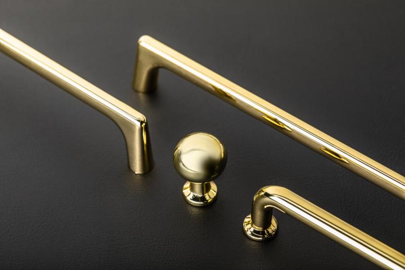 Zamak handle OCTAVIO C = 160 mm shiny gold 1208966165