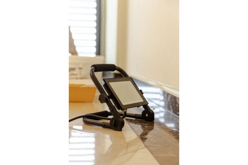 NELI Draagbare Schijnwerper, LED, 30W, 2700lm, 6400K, AC220-240V, IP65, 1.5m kabel