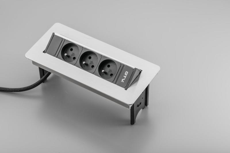 Bureauverlengsnoer zonder cassette, 3-voudig stopcontact met aarding, 1,5 m voedingskabel met stekker, inox.