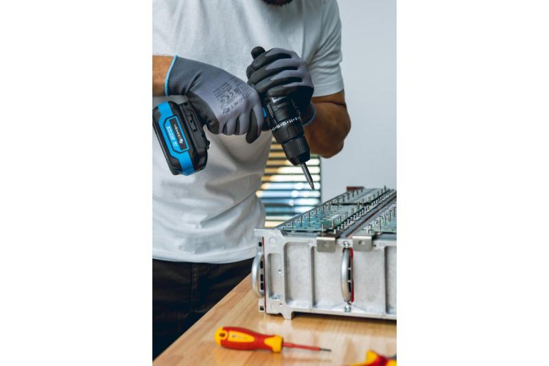 HÖGERT accuboormachine 18V, set met accu, oplader, bithouder, borenmagazijn