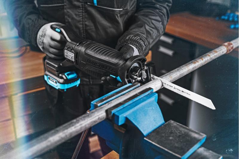 HÖGERT accu-reciprozaagset, 18V, borstelloos, accu, oplader, accessoires