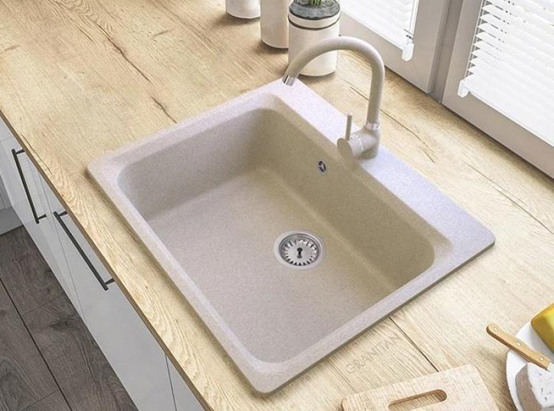 Graniteland Vastone Granieten Spoelbak 619x522 mm Beige Opbouw met Kraangatbank en RVS Plug 1208971444