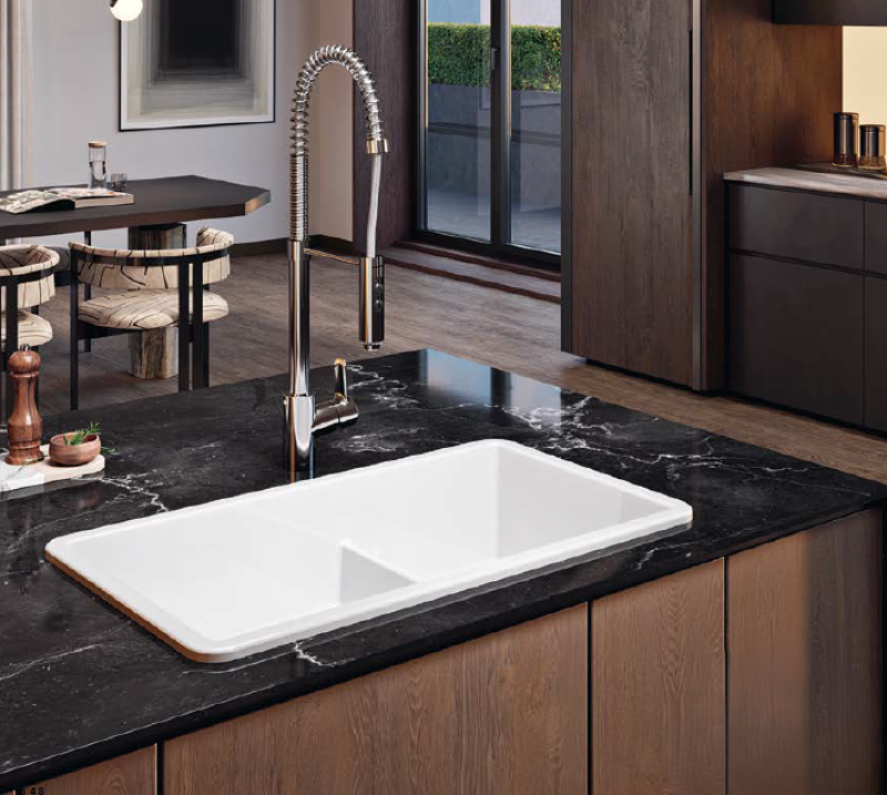 Ausmann Ceramic Ember Keramische Witte Anderhalve Spoelbak Opbouw en Onderbouw 733 x 401 mm met Gouden pluggen 1208971518